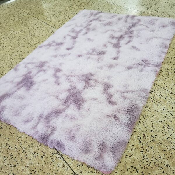 Fluffy Center Carpets