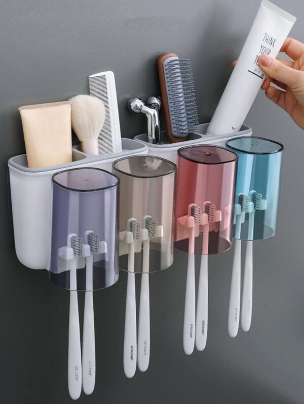 Toothbrush holder